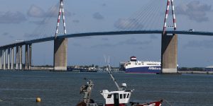 Brückentag - foto Hans-Martin Goede